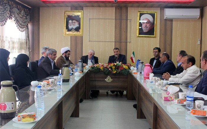 لزوم شناسایی دانش آموزان نیازمند واقعی در مدارس و افزایش مبلغ کمکی