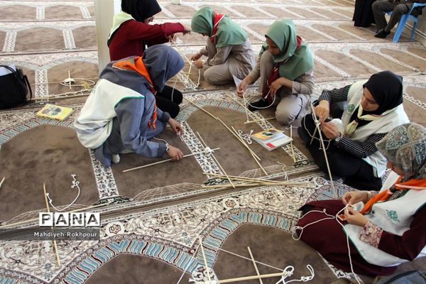 کلاس‌های آموزشی پیشتازان دختر اعزامی به نهمین دوره اردوی ملی