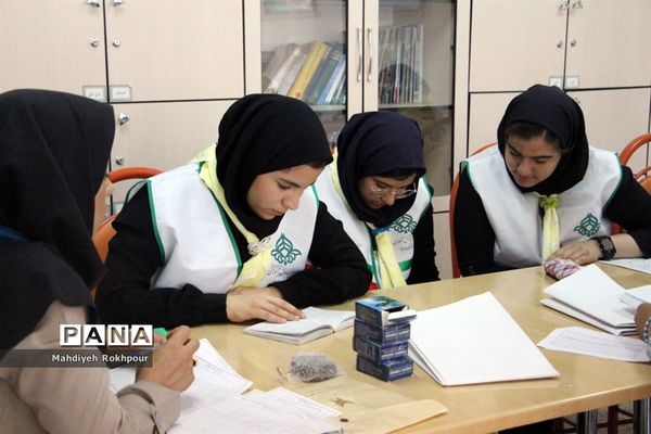 کلاس‌های آموزشی پیشتازان دختر اعزامی به نهمین دوره اردوی ملی