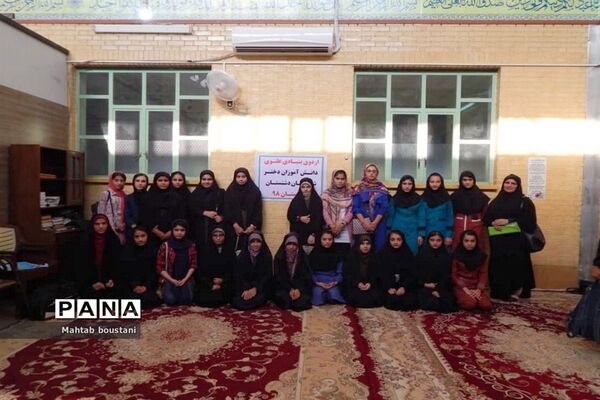 اردوی بنیادی علوی دانش‌آموزان دختر دشتستان