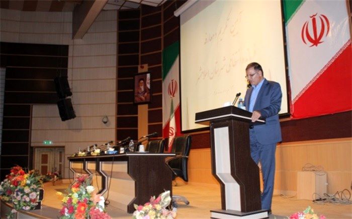 رییس دادگستری اسلامشهر:اگر ما مسئولین دم از مبارزه با فساد میزنیم  نبایددرمجموعه‌های تحت نظر خودشاهد این فساد باشیم