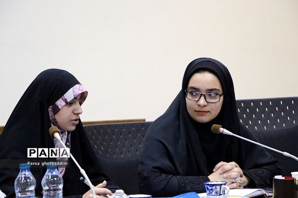 دیدار اعضای محاد با مدیرکل صدا و سیمای استان یزد