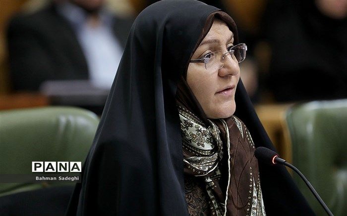 واکنش عضو شورای شهر تهران به موضوع صدور گواهینامه موتورسیکلت برای زنان