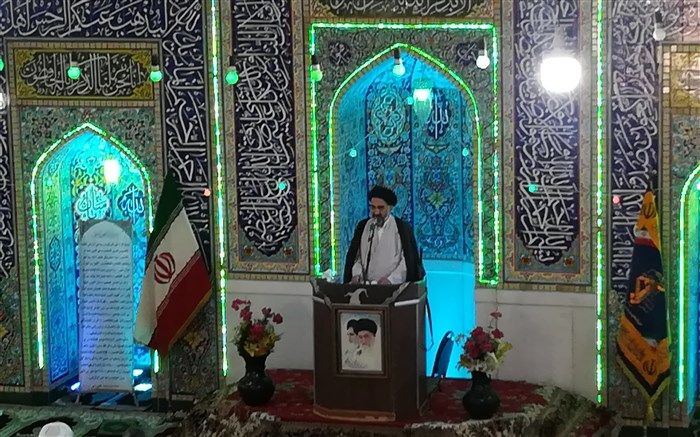 امام جمعه  خاورشهر:نمازجمعه تریبون مردم است