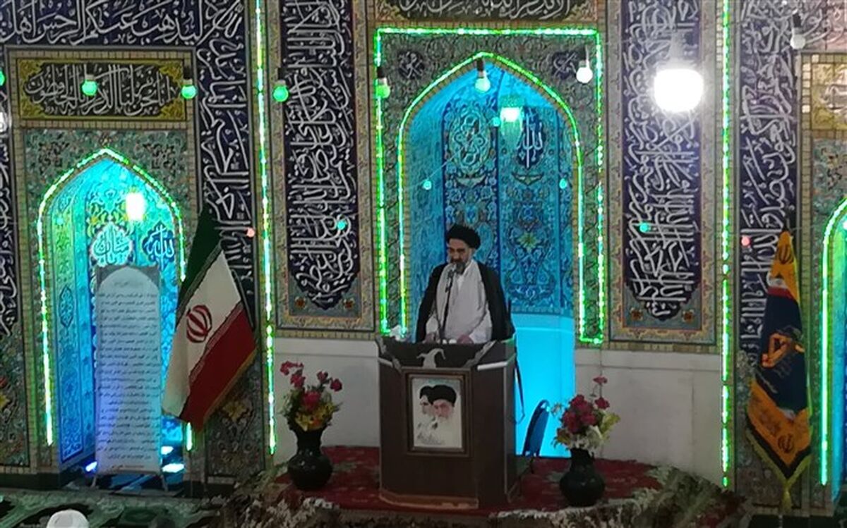 امام جمعه  خاورشهر:نمازجمعه تریبون مردم است