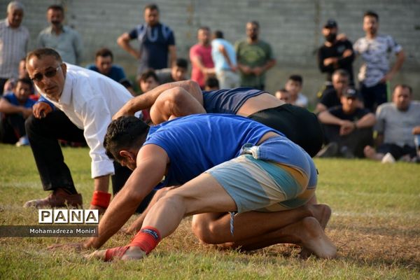 مسابقه کشتی سنتی لوچو در فریدونکنار