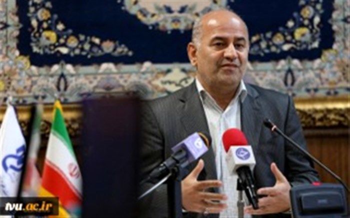 تلفیق دانش با مهارت و خلاقیت برای جوانان ، زمینه ساز اشتغال مولد و پایدار توام با کار آفرینی است