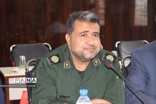جلسه کمیته فرهنگیان و دانش‌آموزی کنگره سرداران و 2000 شهید استان بوشهر
