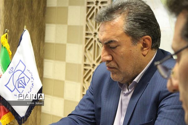 جلسه ساماندهی  پایگاه‌های تغذیه سالم در اداره‌کل آموزش و پرورش فارس