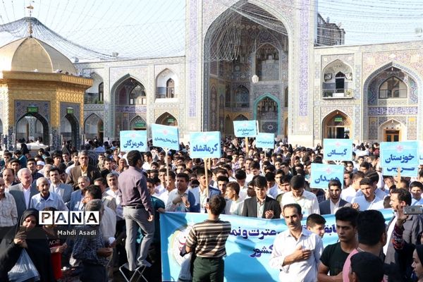 زیارت دسته جمعی دانش‌آموزان قرآنی سراسر کشور در حرم مطهر رضوی