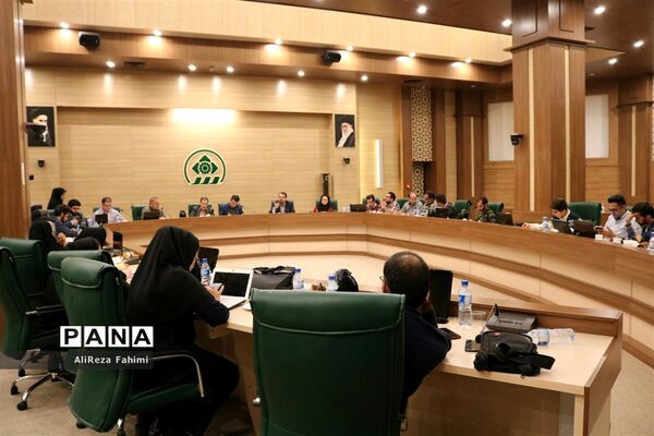 نشست خبری هیات رئیسه شورای اسلامی شهر شیراز