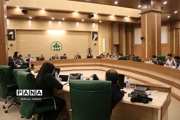 نشست خبری هیات رئیسه شورای اسلامی شهر شیراز