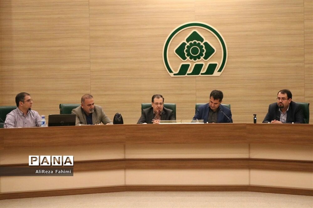 نشست خبری هیات رئیسه شورای اسلامی شهر شیراز