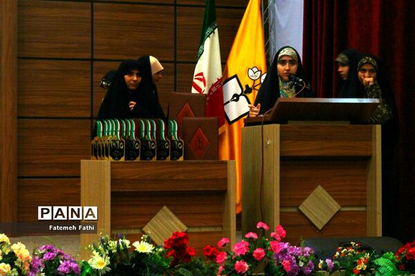 برگزاری دوره تشکیلاتی یاوران ولایت ویژه دختران استان تهران در اردوگاه شهید منتظری شهریار