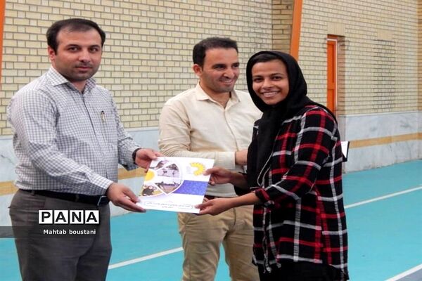 مسابقات فوتسال بانوان جام خوشه چین مرحله استانی