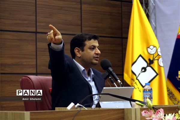 همایش آینده‌سازان سازمان بسیج دانش‌آموزی استان تهران