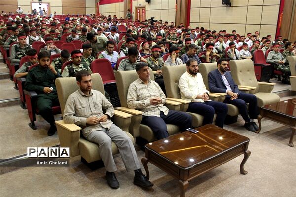 برگزاری یادواره شهدای دانش‌آموزی دردوره یاوران ولایت بسیج دانش‌آموزی استان تهران