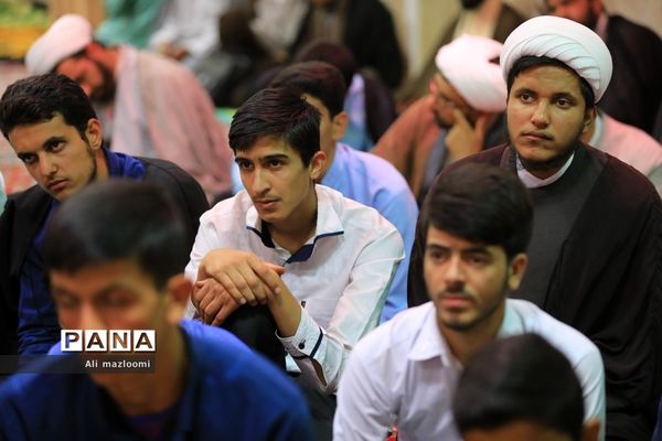 مراسم اختتامیه دوره مکالمه زبان عربی طلاب حوزه علمیه رضویه بیرجند