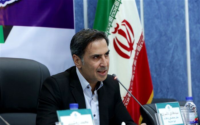 هادی دلبری: حتی‌المقدور نوع و رنگ لباس فرم دانش‌آموزان مانند سال گذشته باشد