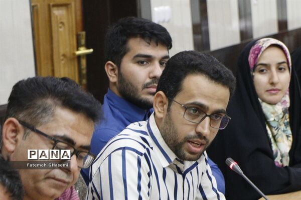نشست خبری نماینده مردم شهرستان‌های لامرد و مُهردر مجلس شورای اسلامی با اصحاب رسانه