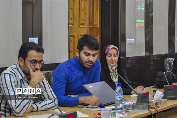 نشست خبری نماینده مردم شهرستان‌های لامرد و مُهردر مجلس شورای اسلامی با اصحاب رسانه