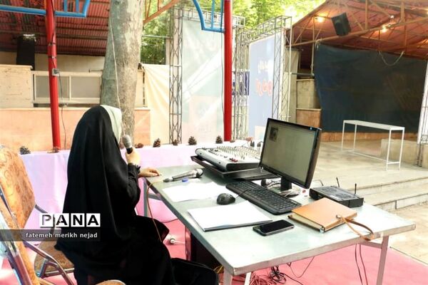 استقرار دانش‌آموزان پیشتاز اردوی ملی دختران در اردوگاه باهنر