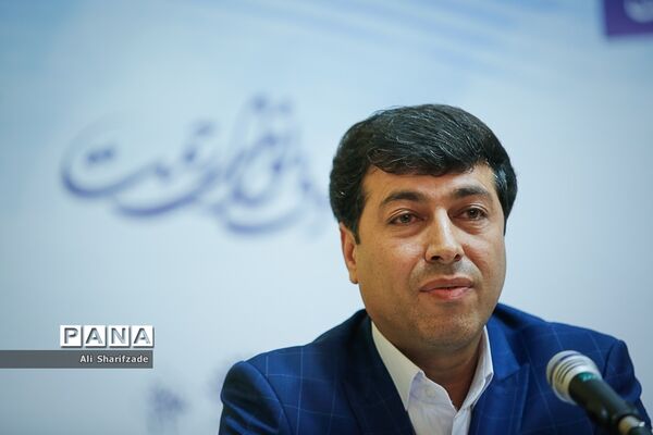 نشست خبری نهمین جشنواره بین المللی دف نوای رحمت