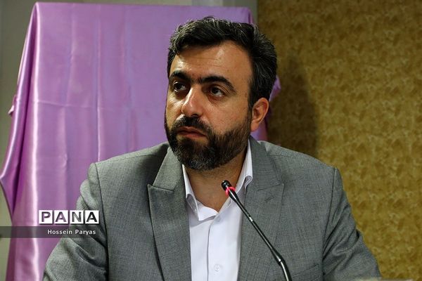 جلسه هماهنگی سی و هفتمین جشنواره فرهنگی هنری دانش‌آموزان