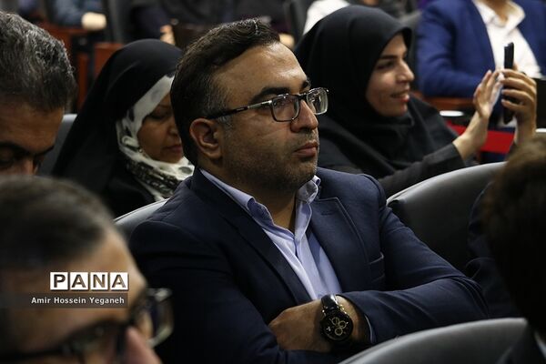 مراسم بزرگداشت روز خبرنگار در کیش