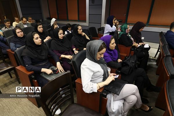 مراسم بزرگداشت روز خبرنگار در کیش