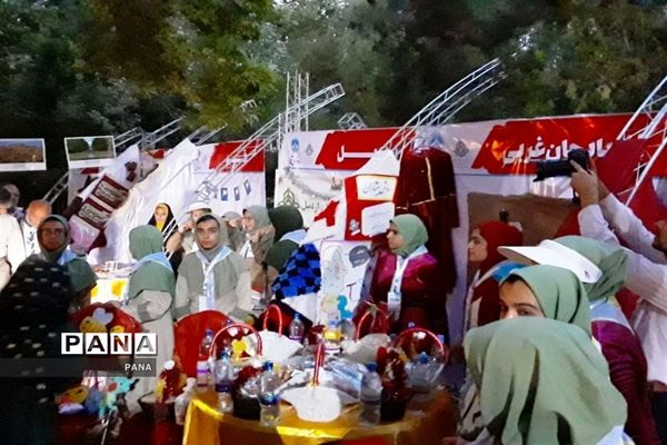 حضور پیشتازان دختر سازمان دانش آموزی آذربایجان غربی دراردوی ملی