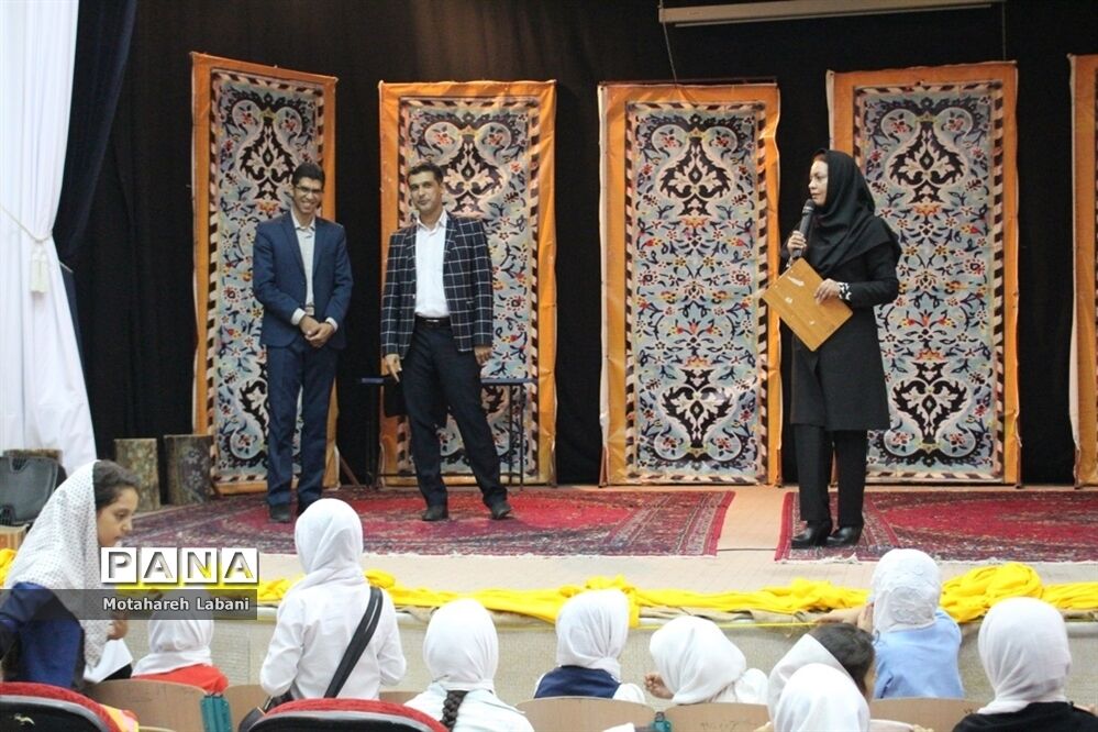 اختتامیه کلاس‌های تابستانه دختران در کانون شهید مطهری