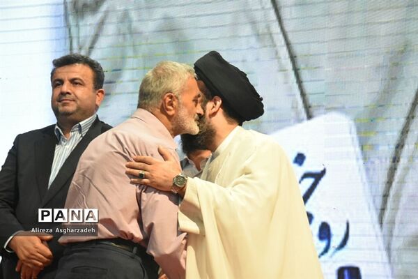 آیین بزرگداشت روز خبرنگار در مازندران