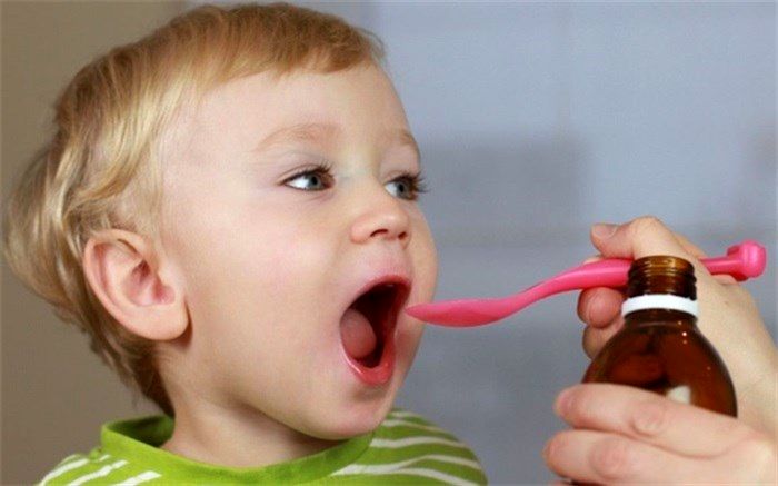 خطر مصرف خودسرانه آنتی‌بیوتیک برای کودکان چیست