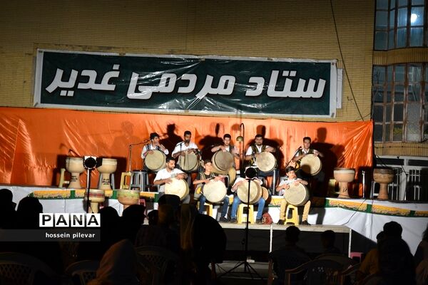 اجرای مشترک گروه ضرب و دمام زنی در بیرجند