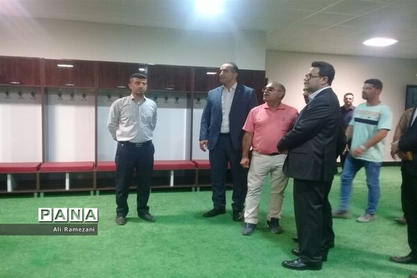 بازدید مدیرکل ورزش و جوانان مازندران از ورزشگاه وطنی قائم شهر