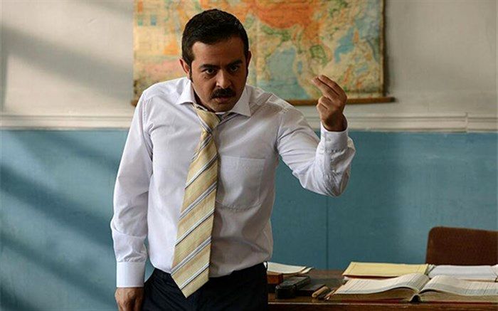 اکران فیلم «کمدی انسانی» با حضور محمدهادی کریمی در «سینماپاتوق» حوزه هنری