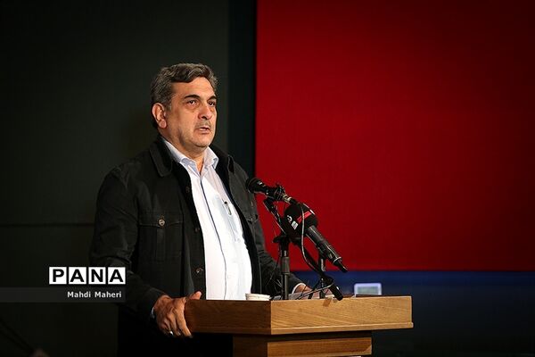 یادمان نخستین سال درگذشت زنده یاد عزت الله انتظامی