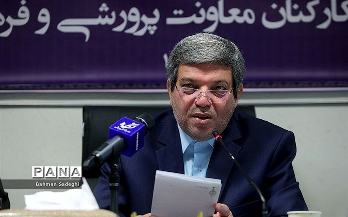 سرپرست وزارت آموزش و پرورش با اشاره به تعدد شرکت‌کنندگان در کنکور تجربی: کمتر از یک درصد به آرزوی رشته شغلی خود می‌رسند