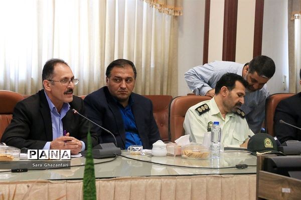 جلسه ستاد بزرگداشت هفته دفاع مقدس