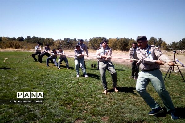 حضور پیشتازان پسر استان همدان در اردو ملی نیشابور