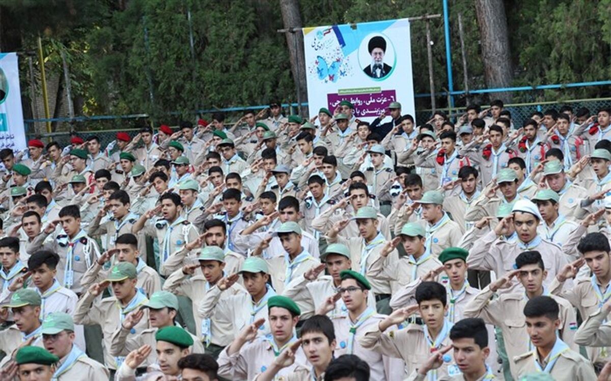تمرین عملی منش های 12 گانه سازمان دانش آموزی در اردوی ملی پیشتازان