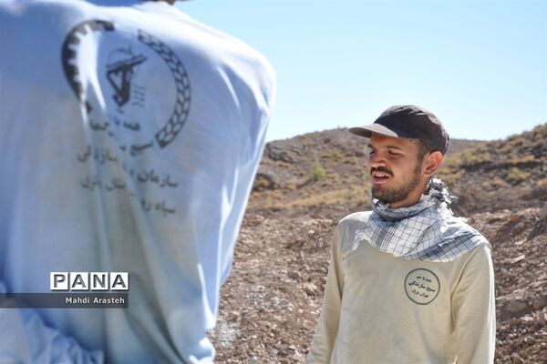 بازدید مسئولان از اردوی جهادی دانشجویان شهرستان خوسف