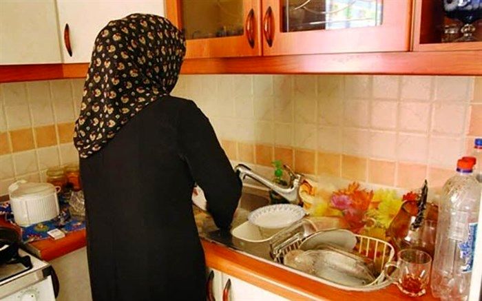 شرایط بیمه و دریافت حقوق بازنشستگی زنان خانه‌دار