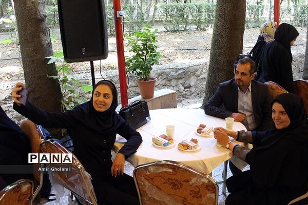 پذیرش برگزیدگان سی و هفتمین جشنواره فرهنگی هنری دختران سراسر کشور