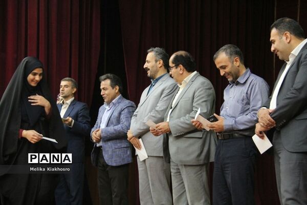 اولین همایش سمن‌های دانش‌آموزی در محمودآباد