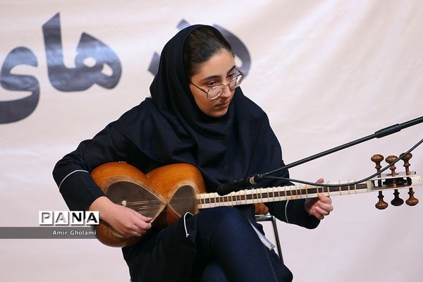 اولین روز از رقابت‌های سی و هفتمین جشنواره فرهنگی و هنری دختران سراسر کشور