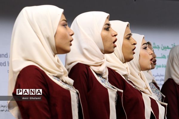 اولین روز از رقابت‌های سی و هفتمین جشنواره فرهنگی و هنری دختران سراسر کشور