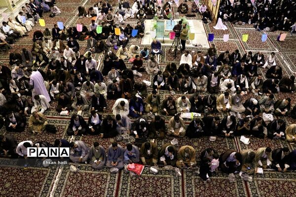 مراسم عمامه‌گذاری 280 طلبه خراسان