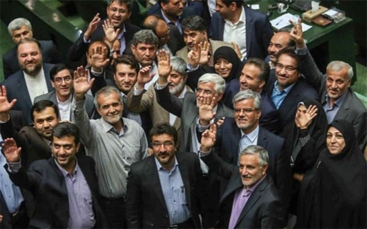 محورهای گزارش در حال تدوین از عملکرد فراکسیون امید اعلام شد